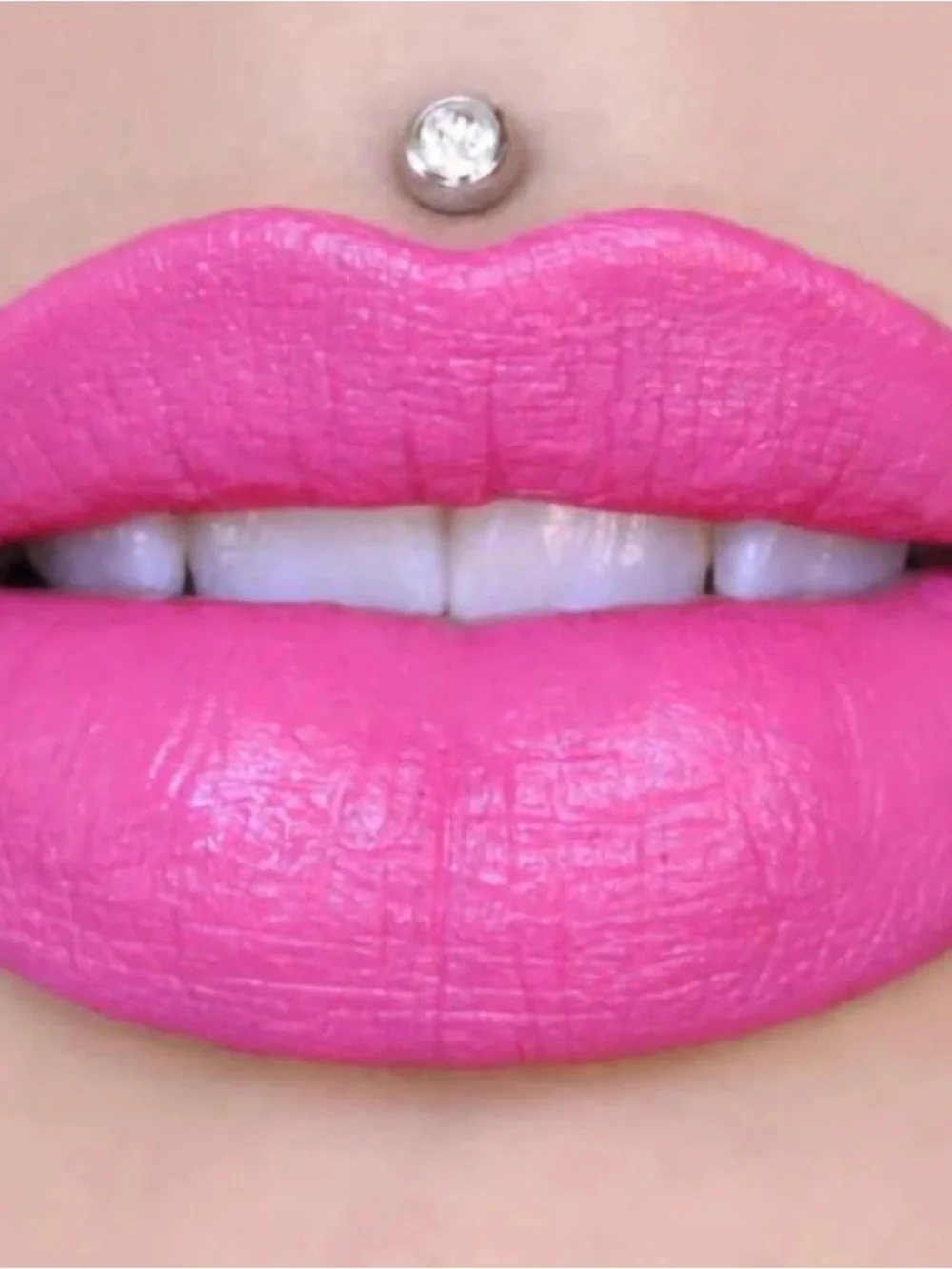 NIB Jeffree Star Cosmetics Velour Lipstick - Jeffree’s Girl 💗 Rare / HTF